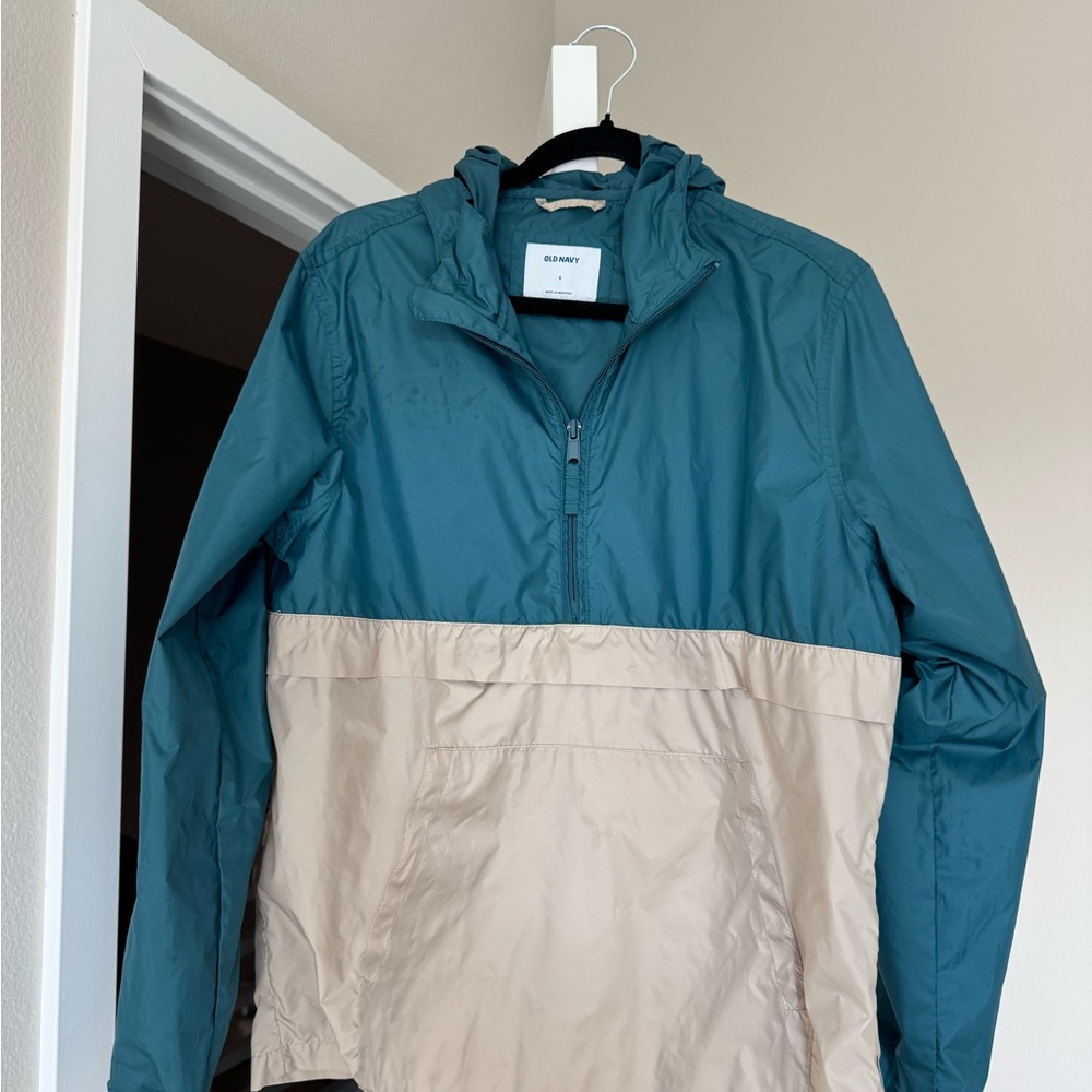 Old Navy Men's Blue and Beige Windbreaker Size Small